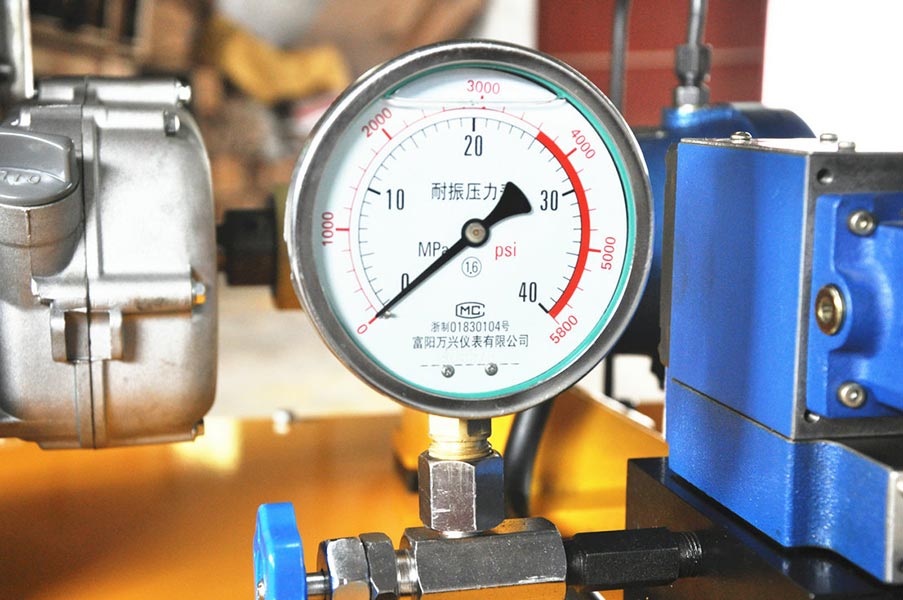 本田汽油機(jī)，野外作業(yè)機(jī)動泵液壓站